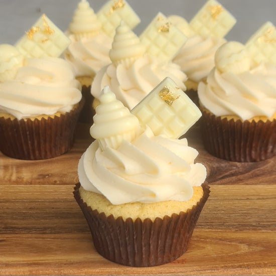 White Chocolate Cupcakes 6 Pack